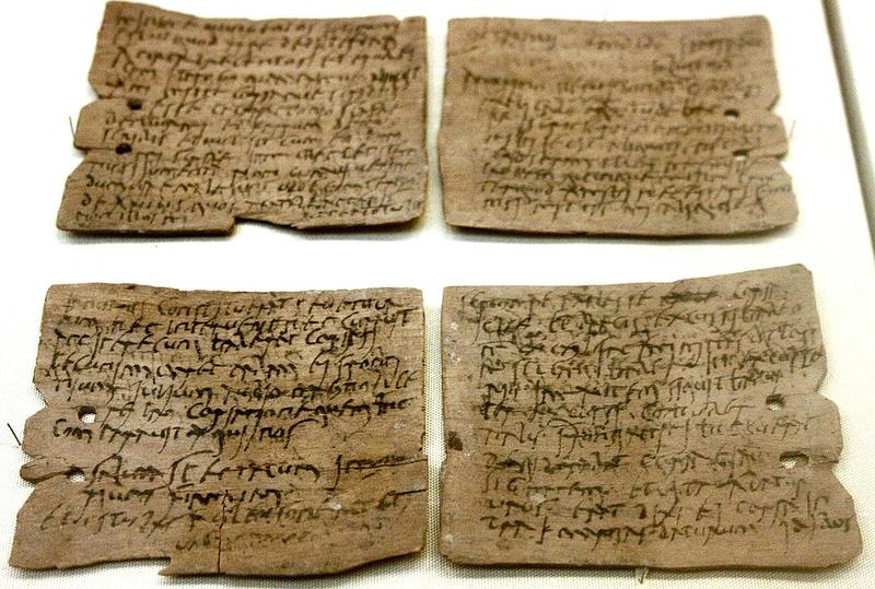 1068px roman writing tablet